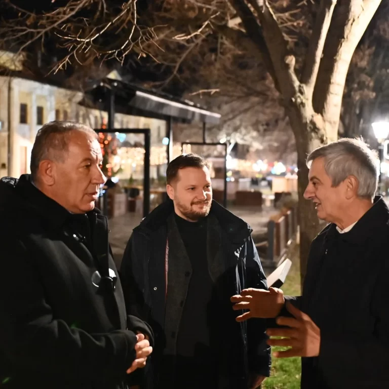 Председник Стојкечић присуствовао Божићној миси
